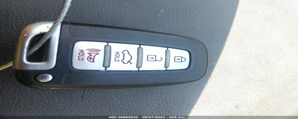 5NPEC4AC4BH307609 2011 HYUNDAI SONATA photo no. 11