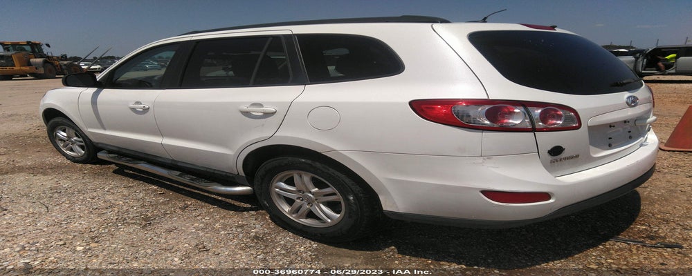 5NMSG3AB7AH364679 2010 HYUNDAI SANTA FE photo no. 3
