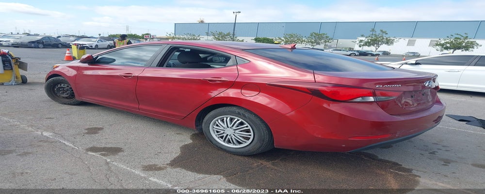 5NPDH4AE8GH716573 2016 HYUNDAI ELANTRA photo no. 3