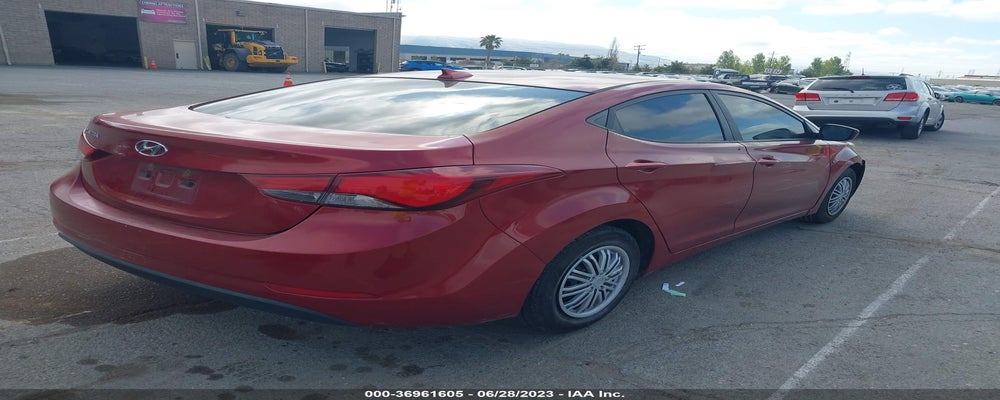 5NPDH4AE8GH716573 2016 HYUNDAI ELANTRA photo no. 4