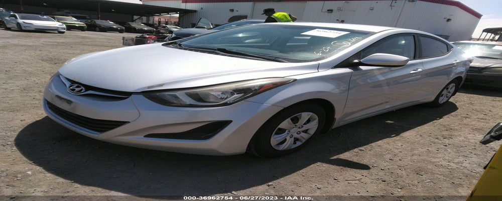 5NPDH4AE2GH731263 2016 HYUNDAI ELANTRA photo no. 2