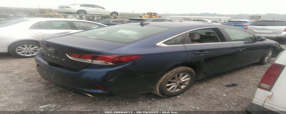 5NPE24AF9JH683900 2018 HYUNDAI SONATA photo no. 4