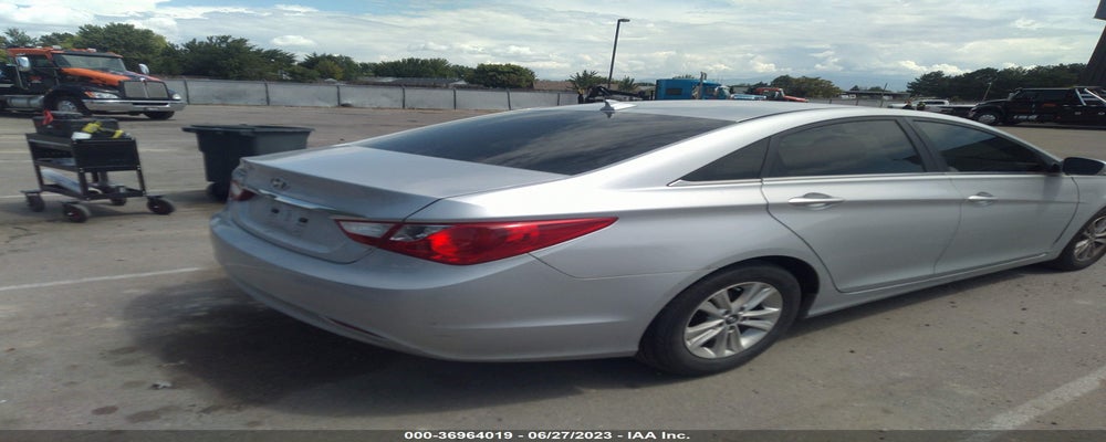 5NPEB4AC1DH761953 2013 HYUNDAI SONATA photo no. 4