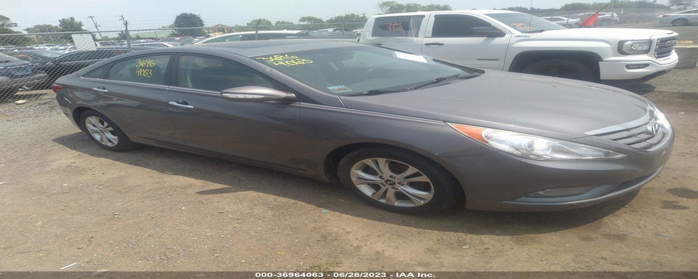 5NPEC4AC2BH261925 2011 HYUNDAI SONATA photo no. 15