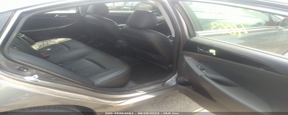 5NPEC4AC2BH261925 2011 HYUNDAI SONATA photo no. 8
