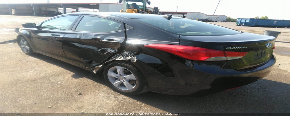 KMHDH4AE2DU693773 2013 HYUNDAI ELANTRA photo no. 3
