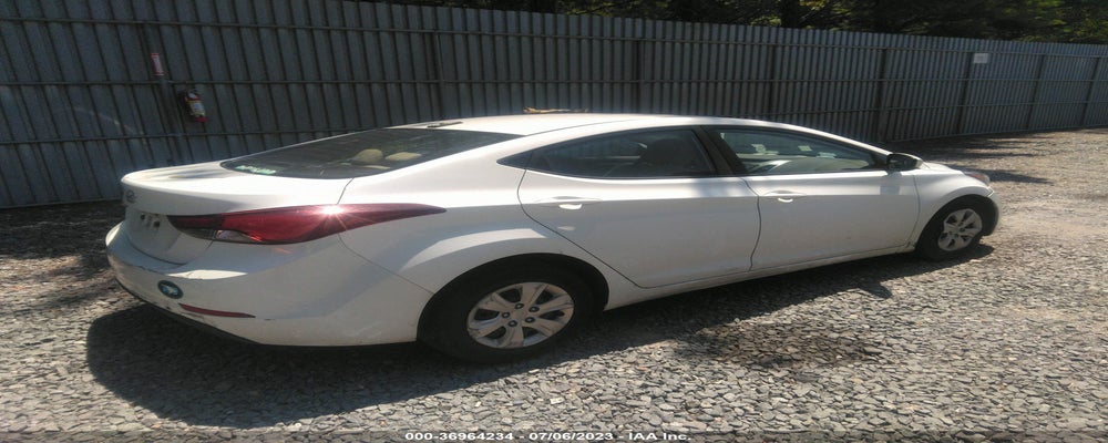 5NPDH4AEXGH743449 2016 HYUNDAI ELANTRA photo no. 4