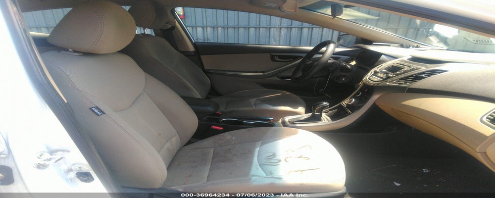 5NPDH4AEXGH743449 2016 HYUNDAI ELANTRA photo no. 5