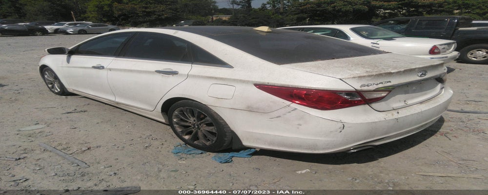 5NPEC4AB1CH383104 2012 HYUNDAI SONATA photo no. 3
