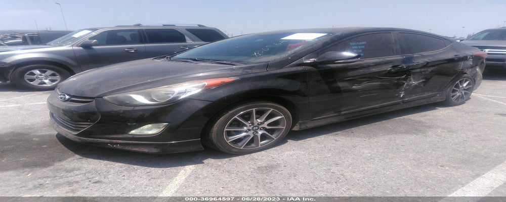 KMHDH4AE8DU556885 2013 HYUNDAI ELANTRA photo no. 2