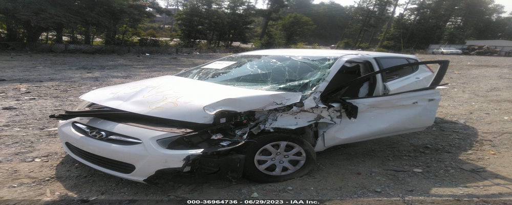 KMHCT5AE5DU139532 2013 HYUNDAI ACCENT photo no. 2