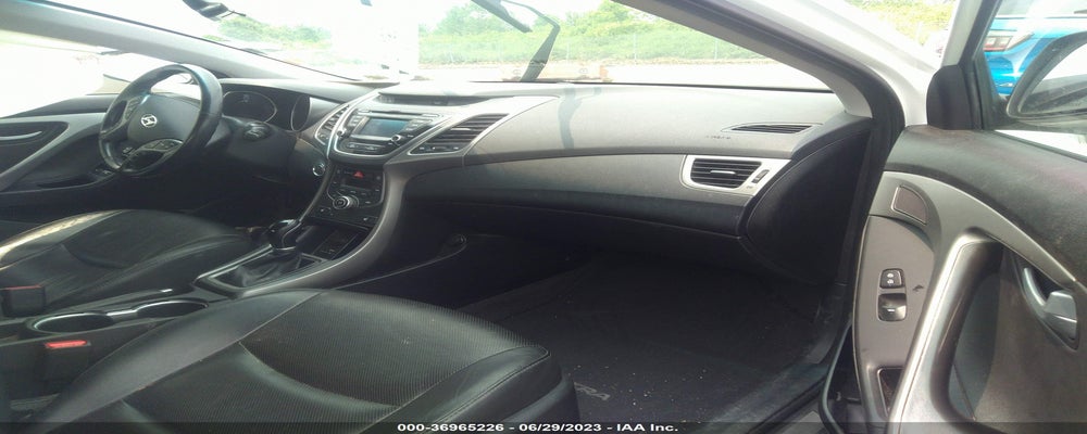 5NPDH4AE8GH654236 2016 HYUNDAI ELANTRA photo no. 5