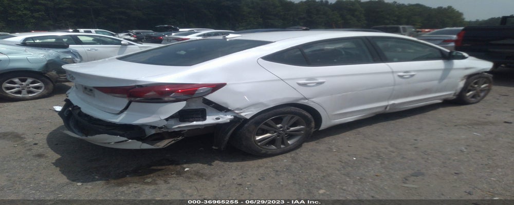 5NPD84LF7JH321880 2018 HYUNDAI ELANTRA photo no. 4