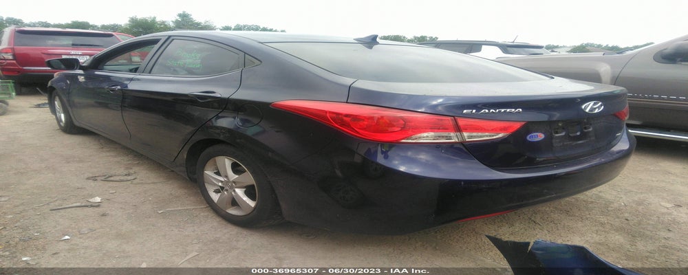 5NPDH4AE8DH410761 2013 HYUNDAI ELANTRA photo no. 3