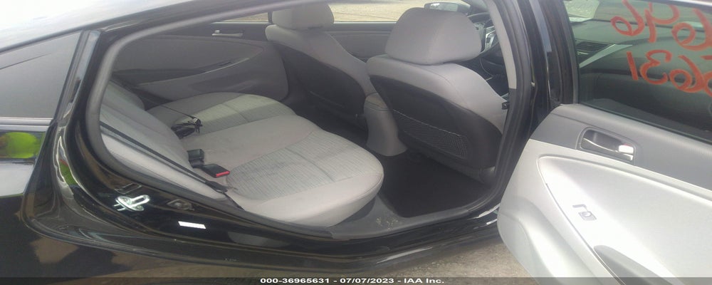 KMHCT4AE1GU138599 2016 HYUNDAI ACCENT photo no. 8