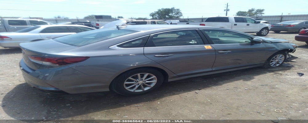 5NPE24AFXJH725474 2018 HYUNDAI SONATA photo no. 4