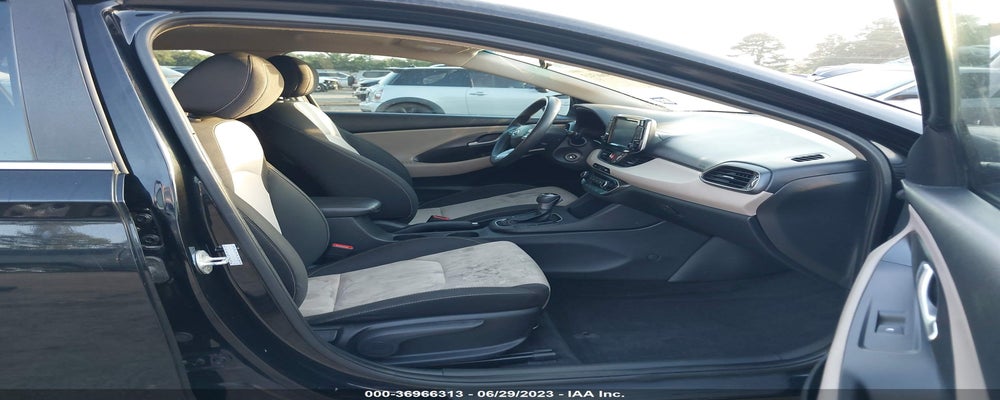 KMHH35LE9JU033034 2018 HYUNDAI ELANTRA GT photo no. 5
