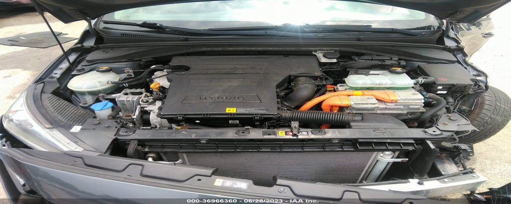 KMHC65LC7JU102643 2018 HYUNDAI IONIQ HYBRID photo no. 10