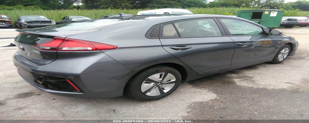 KMHC65LC7JU102643 2018 HYUNDAI IONIQ HYBRID photo no. 4