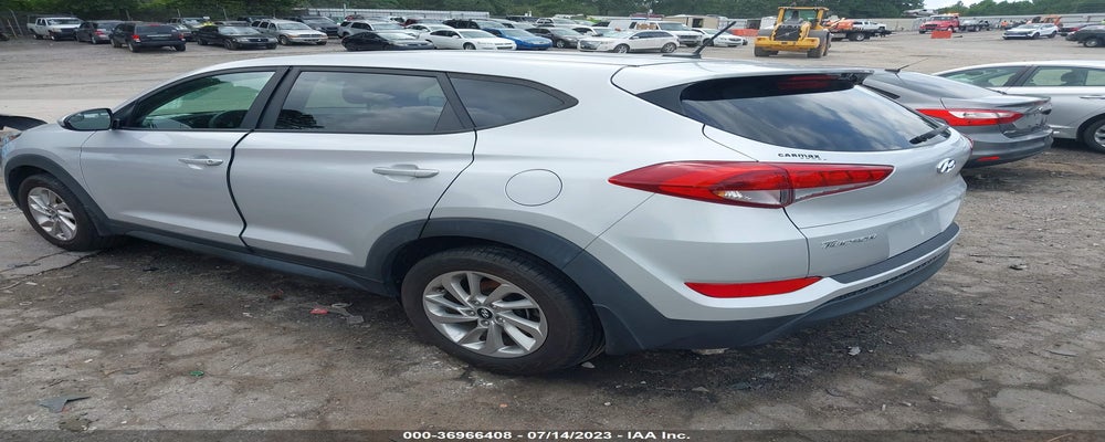KM8J23A49HU563632 2017 HYUNDAI TUCSON photo no. 3
