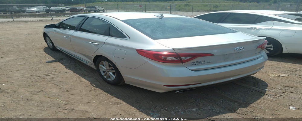 5NPE34AF9HH460568 2017 HYUNDAI SONATA photo no. 3
