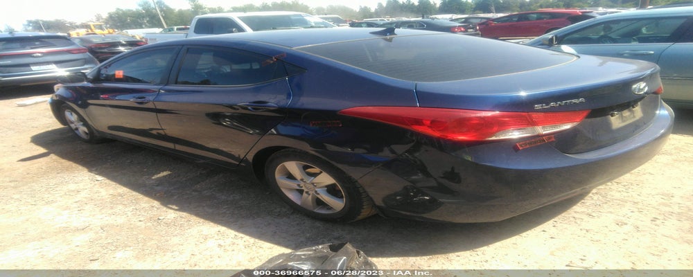 KMHDH4AE0DU682495 2013 HYUNDAI ELANTRA photo no. 3