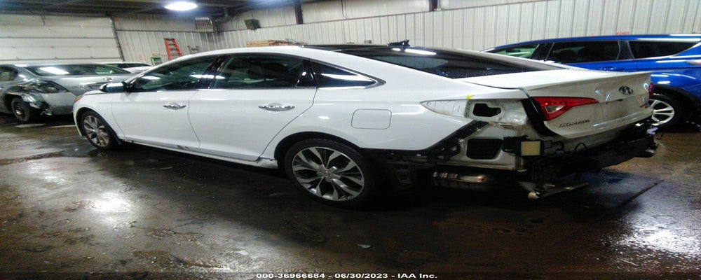 5NPE34AB1FH154622 2015 HYUNDAI SONATA photo no. 3