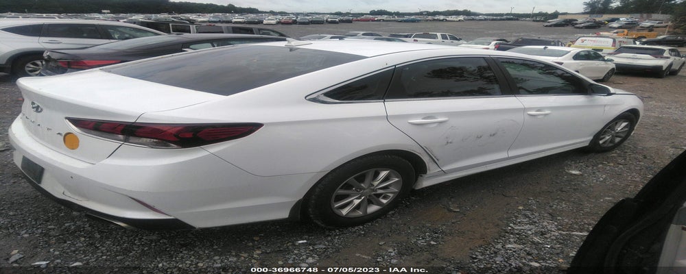 5NPE24AF0KH796586 2019 HYUNDAI SONATA photo no. 4