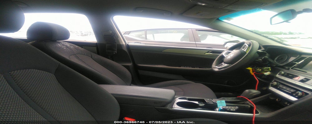 5NPE24AF0KH796586 2019 HYUNDAI SONATA photo no. 5