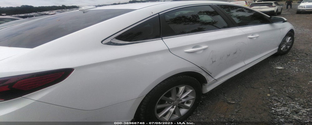 5NPE24AF0KH796586 2019 HYUNDAI SONATA photo no. 6