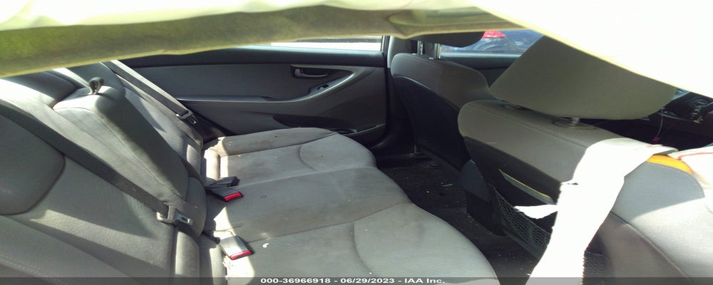 KMHDH4AE3FU300284 2015 HYUNDAI ELANTRA photo no. 8
