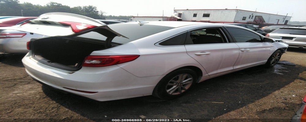 5NPE24AF1HH542717 2017 HYUNDAI SONATA photo no. 4