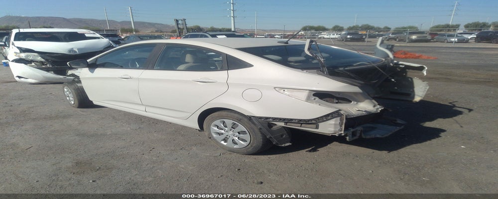 KMHCT4AE9GU104653 2016 HYUNDAI ACCENT photo no. 3