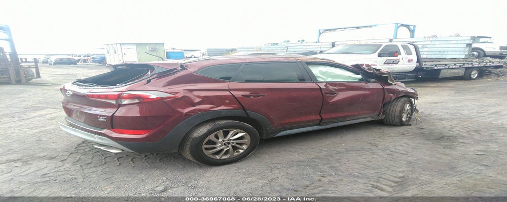 KM8J3CA21HU505218 2017 HYUNDAI TUCSON photo no. 4