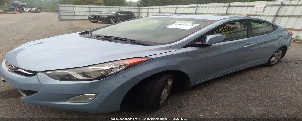 KMHDH4AE7DU578988 2013 HYUNDAI ELANTRA photo no. 2