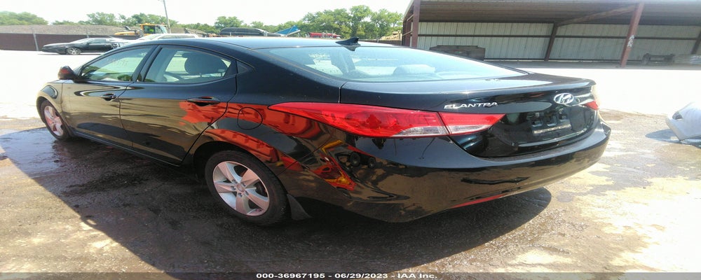 KMHDH4AE4DU668230 2013 HYUNDAI ELANTRA photo no. 3