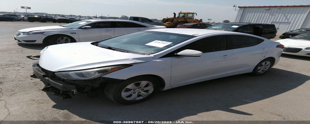 5NPDH4AE3GH729652 2016 HYUNDAI ELANTRA photo no. 2