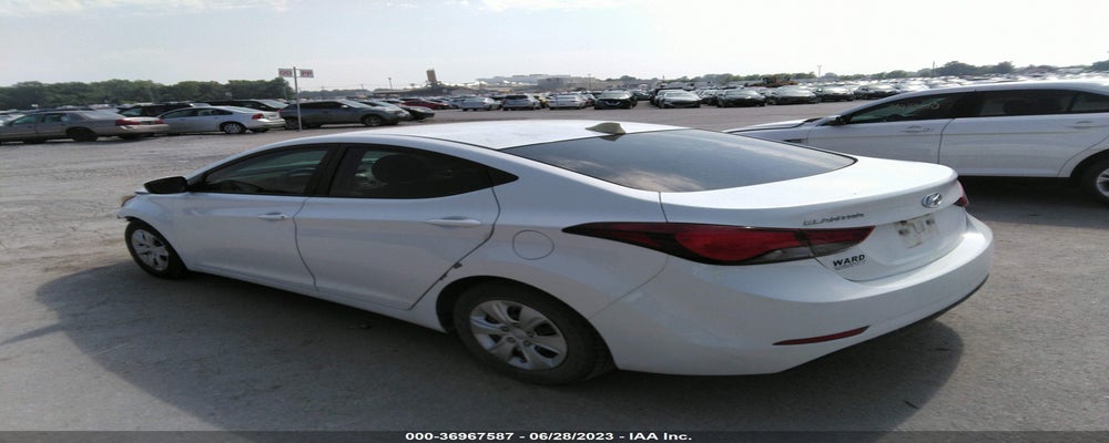 5NPDH4AE3GH729652 2016 HYUNDAI ELANTRA photo no. 3