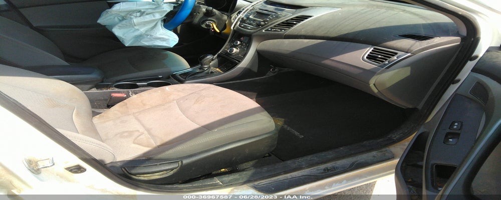 5NPDH4AE3GH729652 2016 HYUNDAI ELANTRA photo no. 5