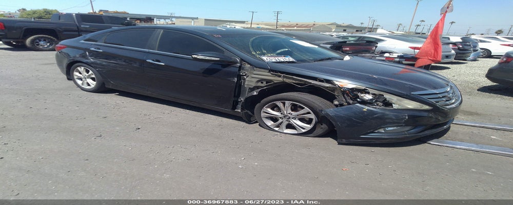 5NPEC4AC7BH123264 2011 HYUNDAI SONATA photo no. 6