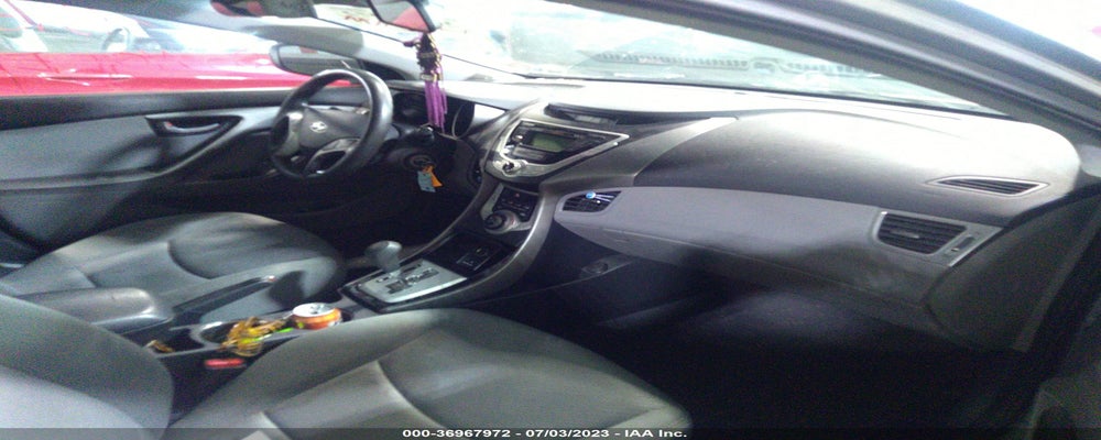 KMHDH4AE2BU095230 2011 HYUNDAI ELANTRA photo no. 5