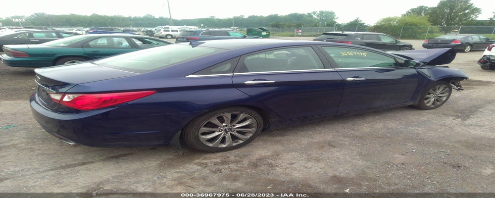 5NPEC4AC2CH312163 2012 HYUNDAI SONATA photo no. 4