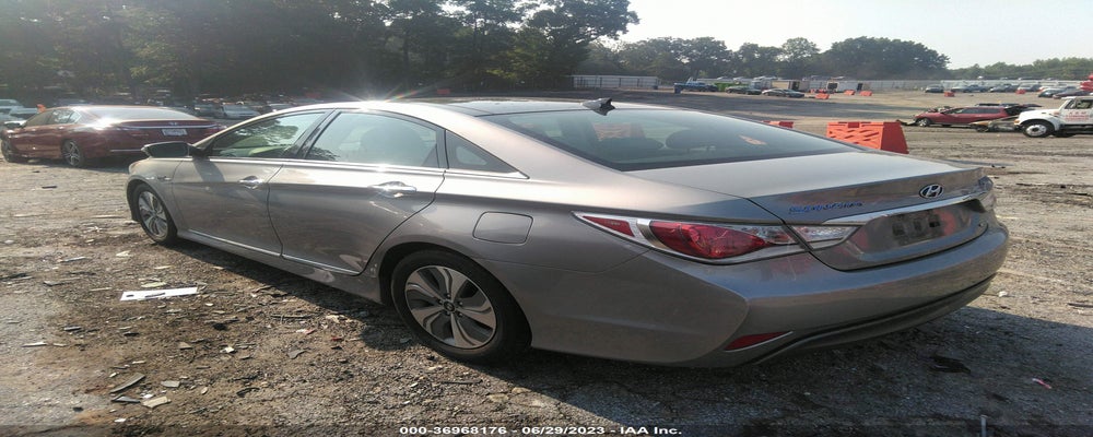 KMHEC4A42DA068060 2013 HYUNDAI SONATA HYBRID photo no. 3