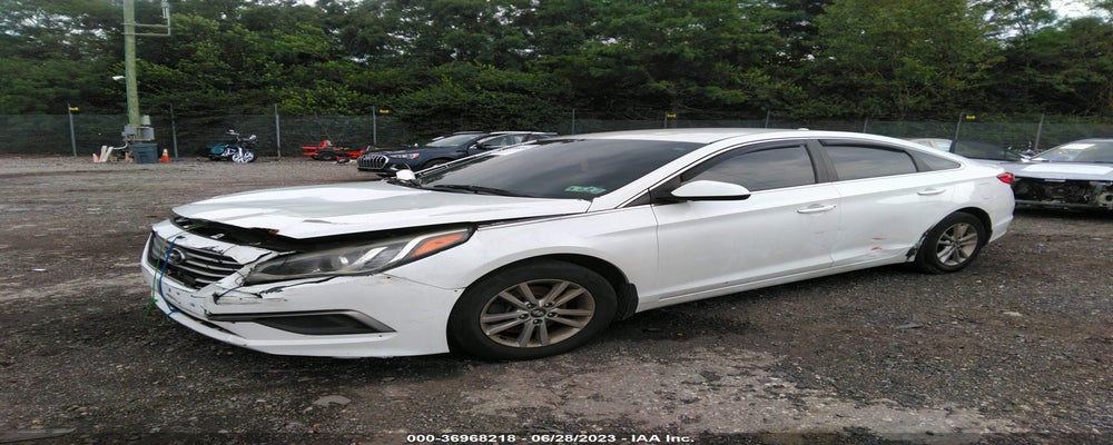 5NPE24AF6HH444637 2017 HYUNDAI SONATA photo no. 2