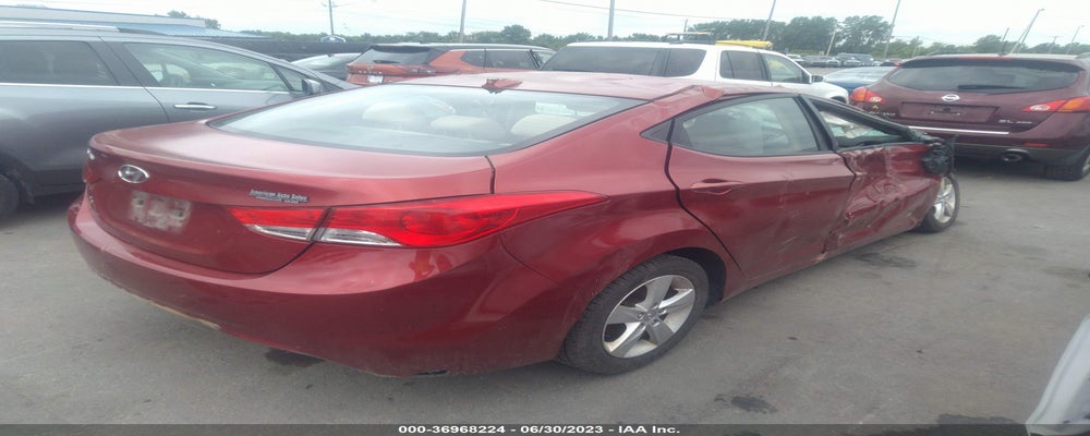 5NPDH4AEXDH356489 2013 HYUNDAI ELANTRA photo no. 4