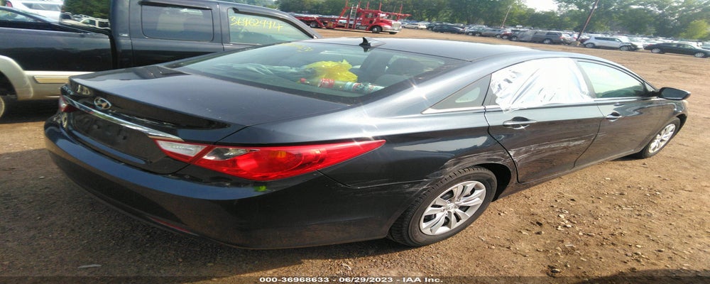 5NPEB4AC3BH282754 2011 HYUNDAI SONATA photo no. 4