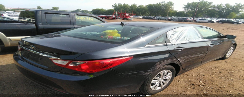 5NPEB4AC3BH282754 2011 HYUNDAI SONATA photo no. 6