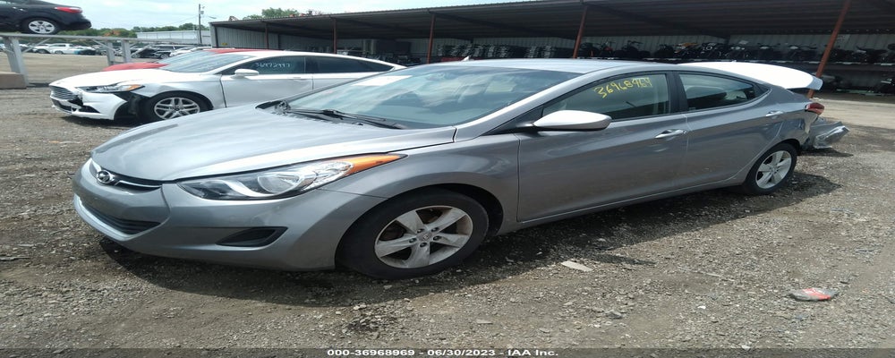 KMHDH4AE3DU907427 2013 HYUNDAI ELANTRA photo no. 2