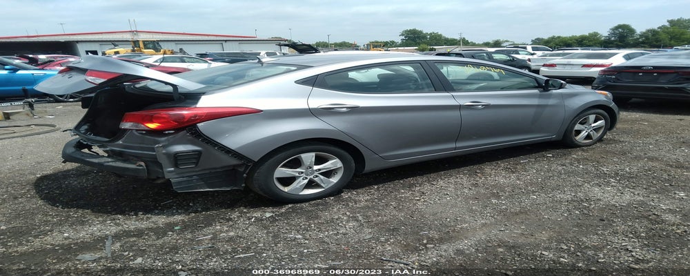 KMHDH4AE3DU907427 2013 HYUNDAI ELANTRA photo no. 4