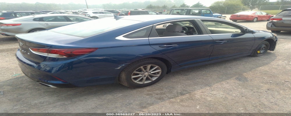 5NPE24AF9JH648032 2018 HYUNDAI SONATA photo no. 4